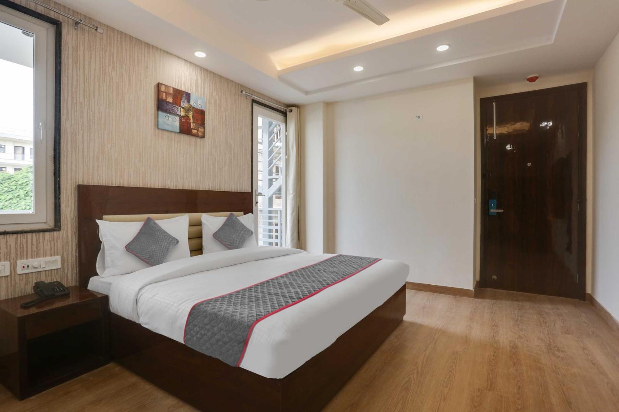 Townhouse The Adore Inn Gurgaon Eksteriør bilde